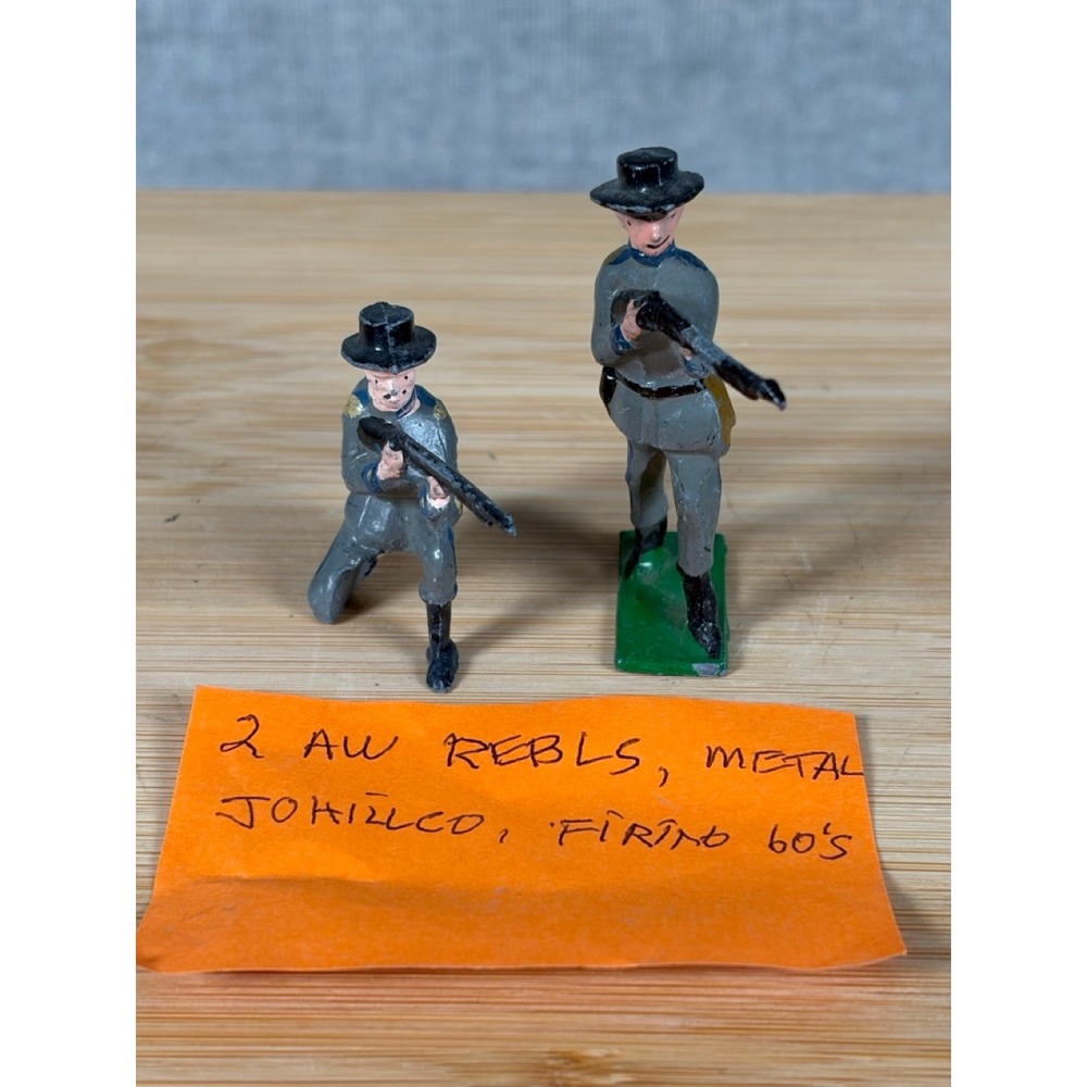 Vintage Johillco Metal Toy Soldiers Civil War Rebels Firing Figures Set of 2